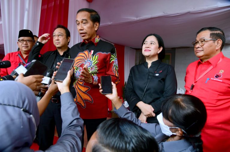 Jokowi Tanggapi Penangkapan Gubernur Papua oleh KPK, Bilang Begini