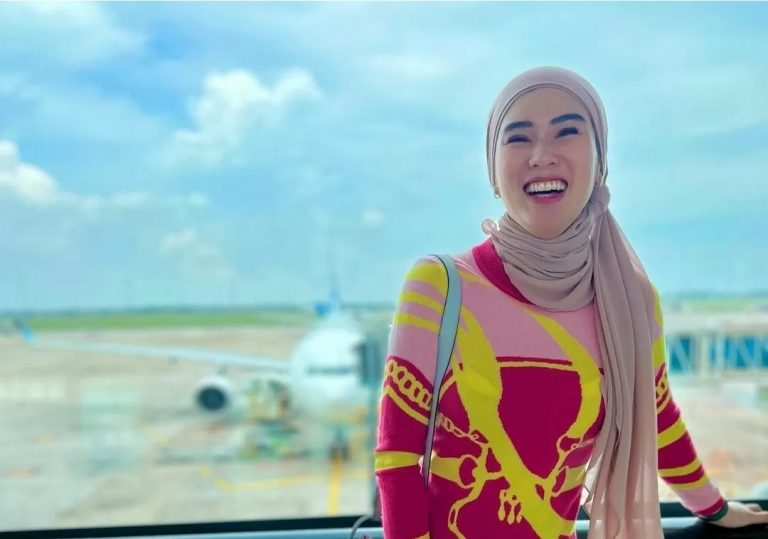 Suami dan Keluarga Bungkam Ditanya Soal Penyakit yang Diderita Stevie Agnecya