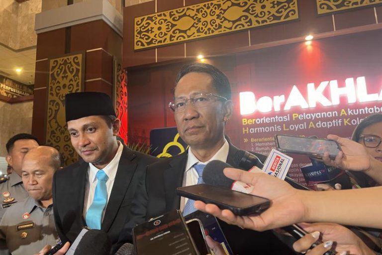 Menteri Hukum Pastikan Perpres Transisi Paling Lambat Selesai Hari ini