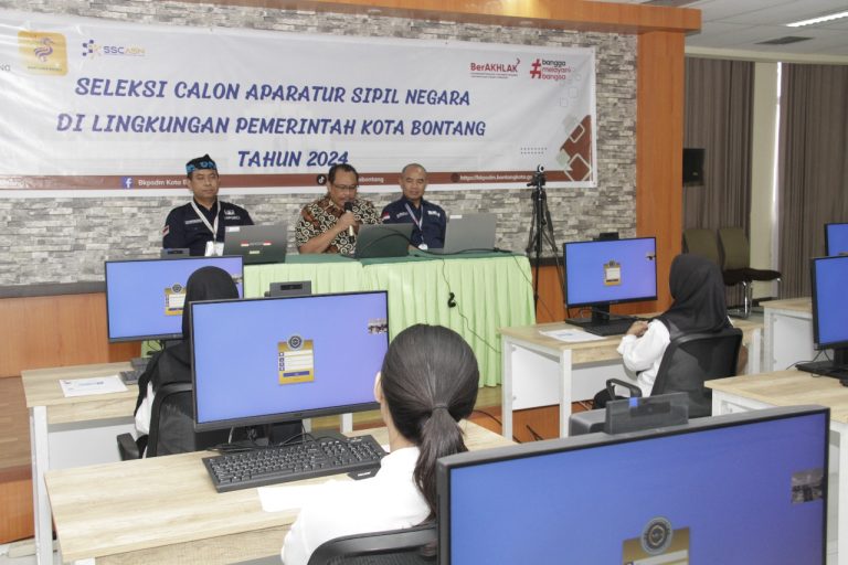 Penyelenggaraan SKD Pada Seleksi CPNS Kota Bontang, Hari Pertama: Tertib, Lancar, dan Aman