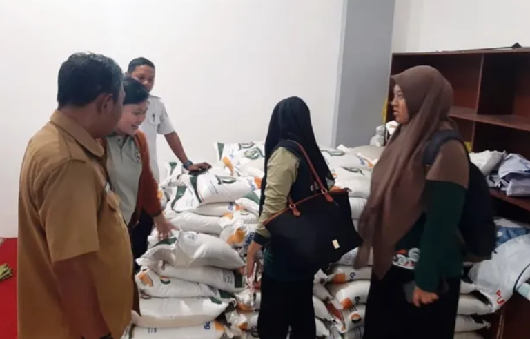 Program Bantuan Pangan Bontang Tuntas November, Ribuan Keluarga Terima 10 Kg Beras