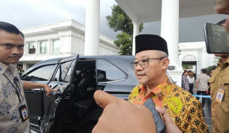 Pemerintah Izinkan ASN Mengajar di Sekolah Swasta
