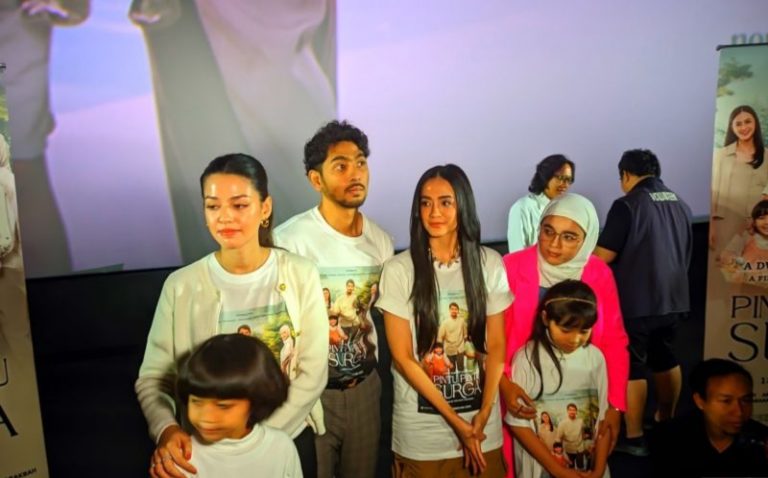 Arya Saloka Bintangi Film Drama “Pintu-Pintu Surga”