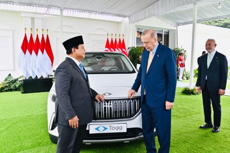Erdogan Hadiahi Prabowo Mobil Listrik TOGG