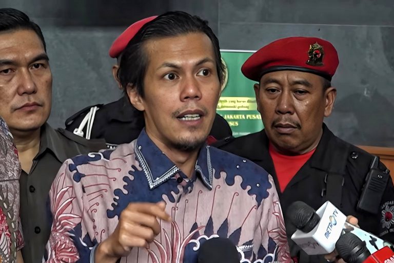 Hasto Diduga di PTIK, Kuasa Hukum Anggap Bukti Lemah dan Tak Berdasar