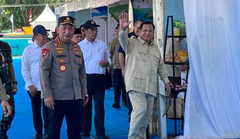 Presiden Prabowo Hadiri Panen Raya di Bengkayang