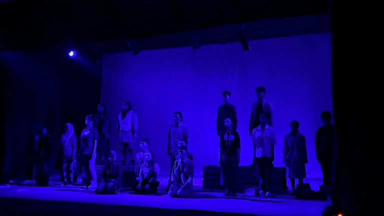 Teater Yupa Angkat Isu Kesenjangan Sosial Lewat Panggung: “Buku Teater” Tunjukkan Realita yang Sering Terlupakan
