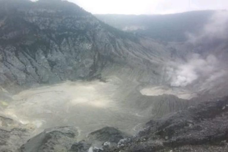Aktivitas Gunung Tangkuban Parahu Masih Tinggi, Warga Diminta Waspada
