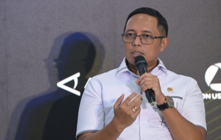 Kontroversi Sejarah 1998, Istana: Serahkan pada Ahlinya, Bukan Spekulasi
