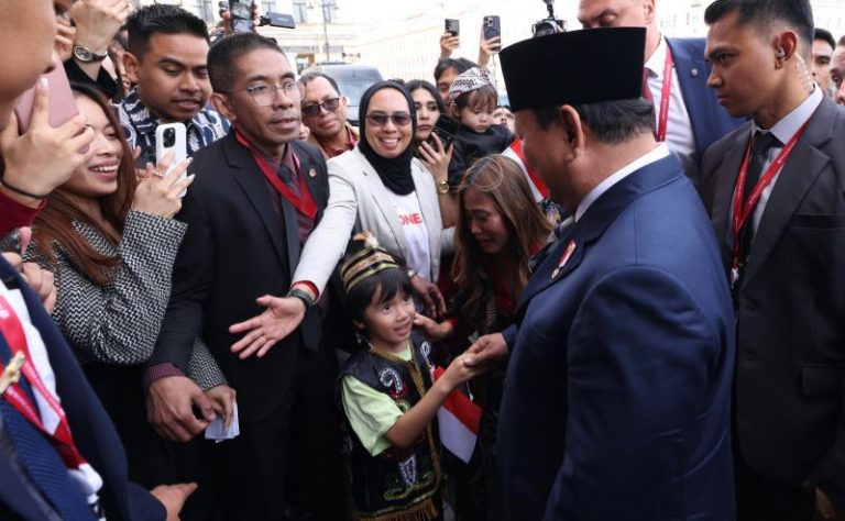 Bocah Diaspora Minta Lego, Presiden Prabowo Langsung Penuhi