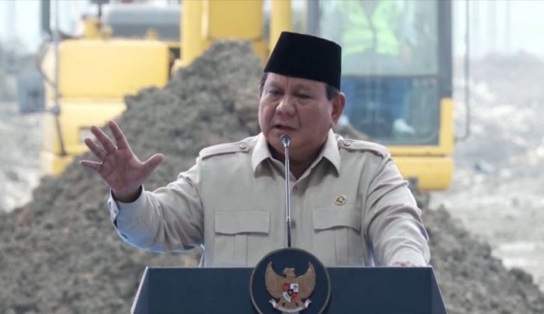 Prabowo Apresiasi Kabinet, Ingatkan yang Lambat Akan Tertinggal