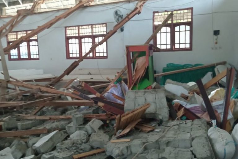 29 Orang Jadi Korban Gempa 6,0 Magnitudo di Poso