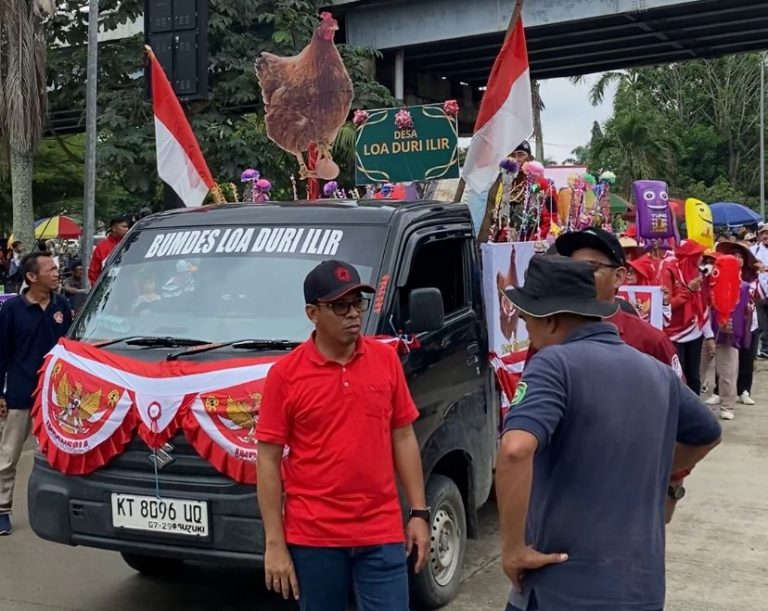 Meriahkan Pawai Pembangunan, Loa Janan Angkat Tema Daur Ulang dan Ketahanan Pangan