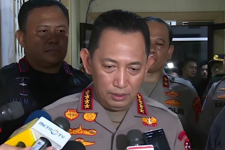 Kapolri Minta Maaf ke Keluarga Ojol Tewas Tertabrak Rantis Brimob