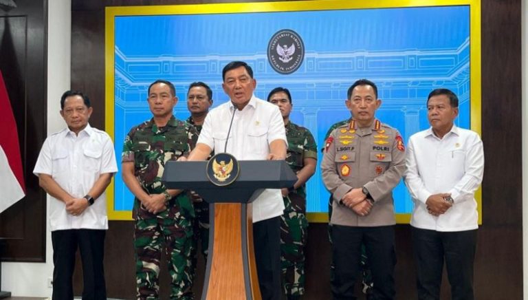 Prabowo Perintahkan TNI-Polri Tindak Tegas Pelaku Penjarahan