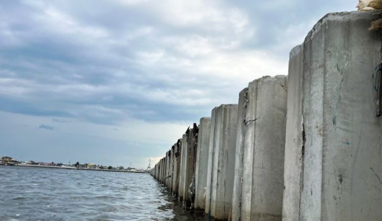 Tanggul Beton di Cilincing Bukan Giant Sea Wall, Tapi Proyek Reklamasi KCN
