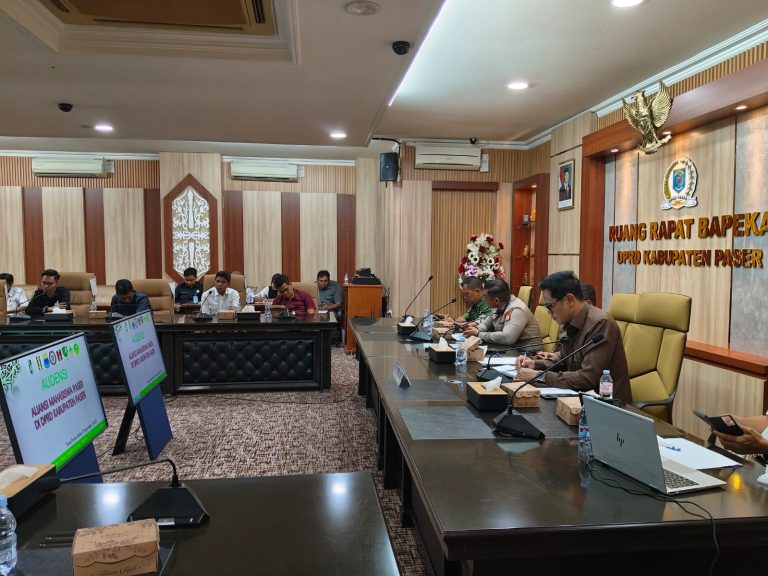 Mahasiswa di Paser Sampaikan Tuntutan, DPRD Paser Tanggapi Berbagai Isu