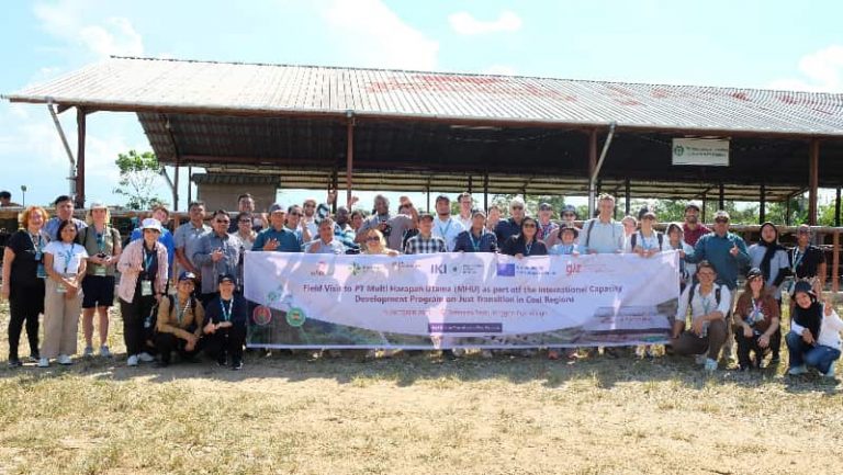 Transformasi Area Pascatambang MHU Jadi Lahan Agroindustri dan Ekonomi Sirkular Ditinjau Delegasi IKI–JET dari 9 Negara