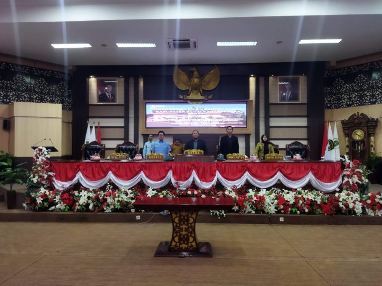 Pendapatan Daerah Menyusut, Wabup Rendi Ajak DPRD Gali Inovasi PAD