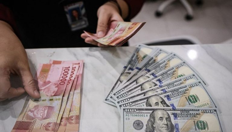 Rupiah Menguat ke Rp16.598 per Dolar AS, Dipicu Penutupan Pemerintah Amerika Serikat