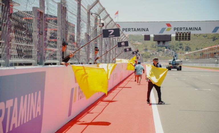 Simulasi Flag Marshal MotoGP Indonesia di Mandalika Berjalan Lancar