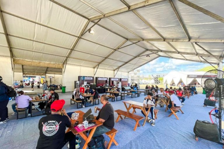 1.852 Transaksi Digital QRIS Tercatat Saat MotoGP Mandalika 2025
