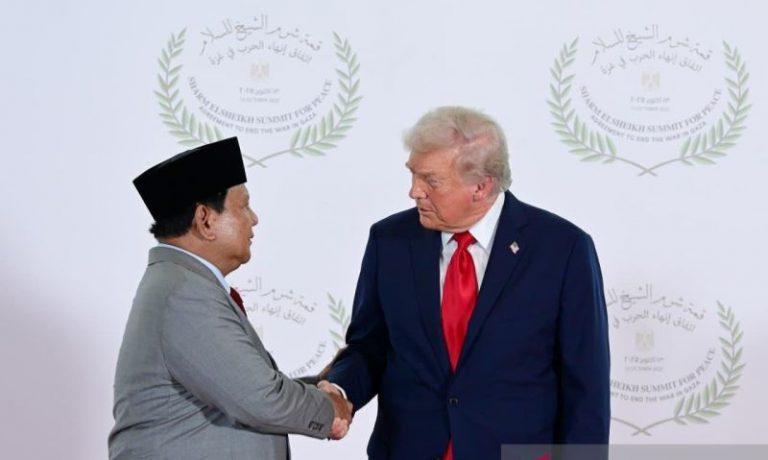 Presiden AS Donald Trump Puji Prabowo di KTT Perdamaian Gaza di Mesir