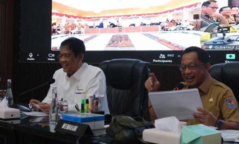 Mendagri dan Menkeu Tegaskan Dana Daerah Jangan Mengendap di Bank