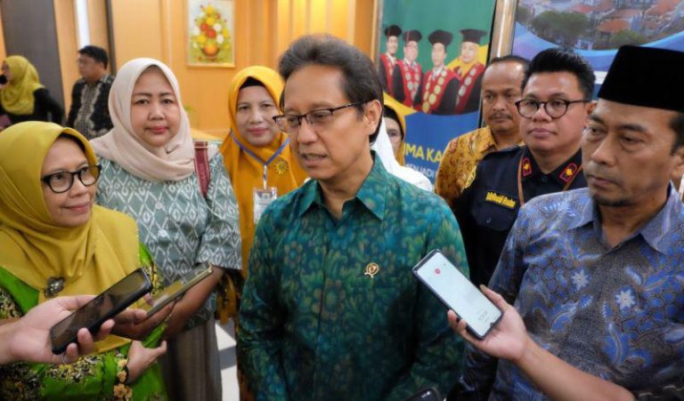 Kemenkes Perluas Layanan Skrining Terpadu TBC di 8 Provinsi