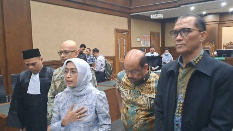 Rehabilitasi Ira Puspadewi: Ketika Keputusan Bisnis Diadili Seperti Kejahatan