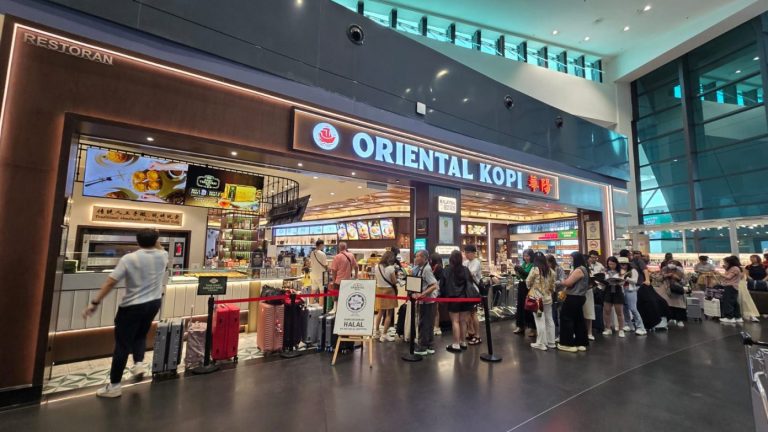 Backpacker Murah Bali–Singapura–Malaysia (7-Habis): Sisa Ringgit, Gate L, dan Drama Imigrasi