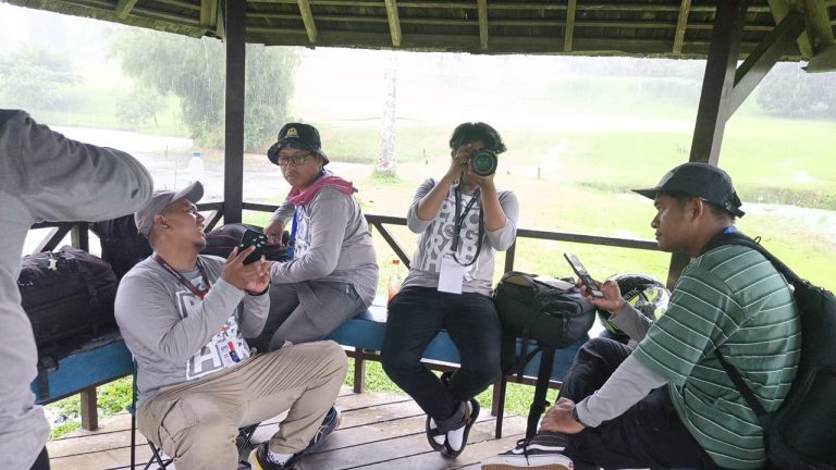 Saat Fotografer Turun ke Green: Cerita di Balik Lensa Beleng Beleng Golf Open 2025