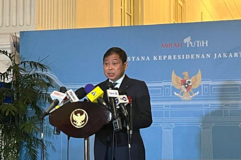 Jonan Siap Kembali Mengabdi Jika Diminta Presiden Prabowo