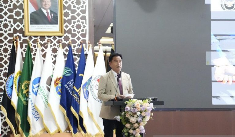Menko Yusril : Negara Berhak Rampas Uang Bandar dan Pemain Judi Online