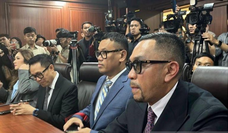 MKD Putuskan Ahmad Sahroni Langgar Kode Etik, Nonaktif 6 Bulan Tanpa Hak Keuangan