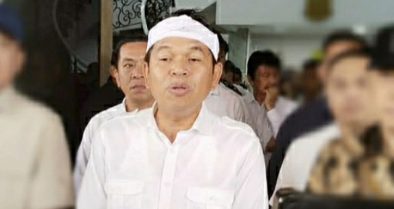 Gubernur Jabar Damaikan Tiga Kepala Desa di Karawang untuk Atasi Banjir