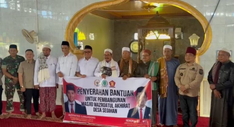 Sinergi Pusat–Daerah Makin Kuat, Masjid Segihan Dapat Bantuan Dana Rp200 Juta