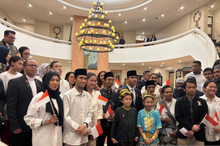 Diaspora Sambut Wapres Gibran dengan “Rayuan Pulau Kelapa” di Johannesburg