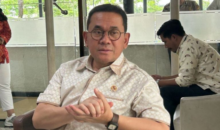 Mendag: Impor Pakaian Bekas Tetap Dilarang Meski Pedagang Bayar Pajak