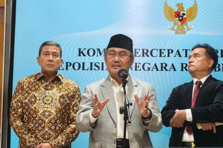 Kepercayaan Publik Lebih Tinggi ke Damkar, Jimly: Polri Siap Berubah