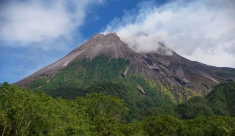 BPPTKG Pastikan Merapi Aman, Namun Warga Diminta Tetap Waspada