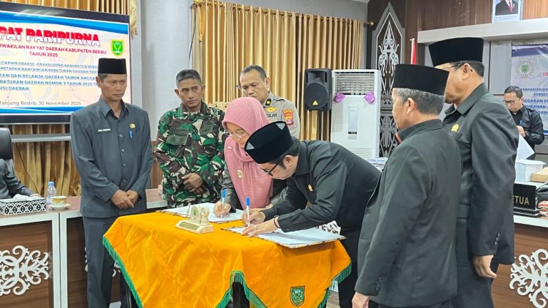 APBD 2026 dan Revisi Perda Pajak–Retribusi Resmi Disetujui dalam Paripurna DPRD Berau