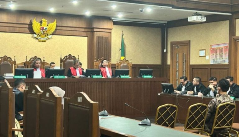 Terima Suap Rp14,73 Miliar, Mantan Ketua PN Jaksel Divonis 12,5 Tahun Penjara