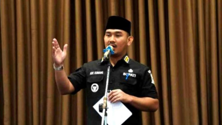 KPK Duga Bupati Bekasi Terima Suap Rp14,2 Miliar, Uang Proyek Mengalir Sejak 2024