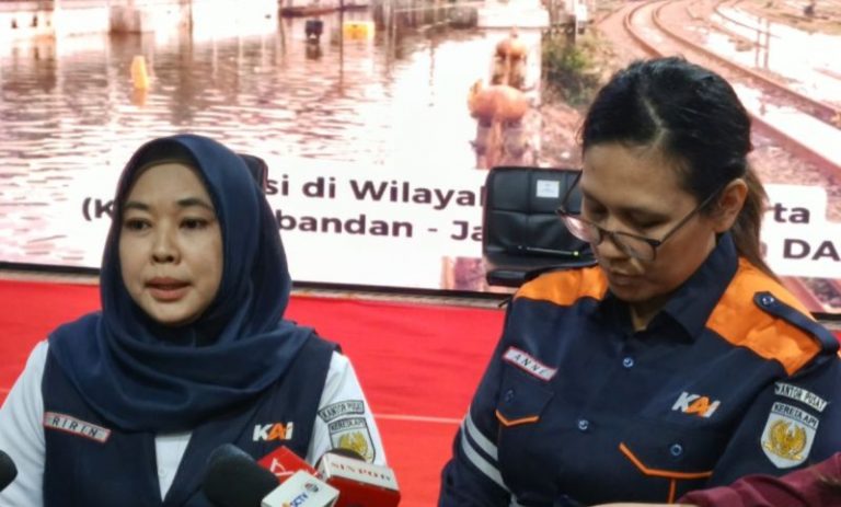 Gangguan Operasional Akibat Banjir, Refund Tiket KAI Capai Rp3,5 Miliar