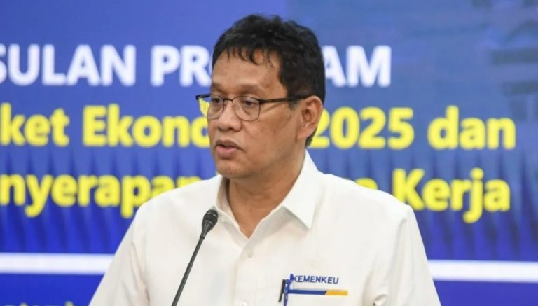 Menkeu Purbaya Santai Tanggapi Isu Akan “Di-Noel-kan”: Saya Tidak Terima Duit