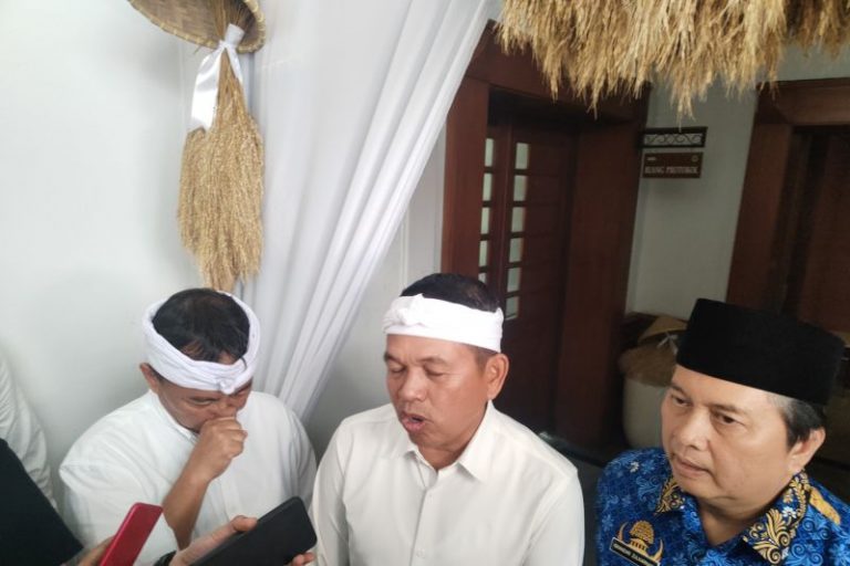Pemprov Jabar Tunda Bayar Rp621 Miliar, Dedi Mulyadi Sebut Akibat DBH Pusat