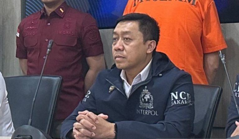 Interpol Terbitkan Red Notice atas Mohammad Riza Chalid