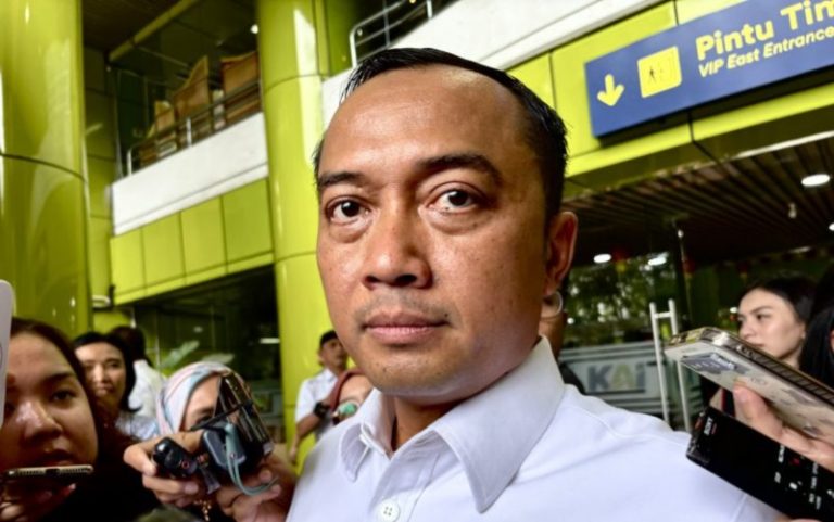 Mensesneg Pastikan Tidak Ada Reshuffle Kabinet Merah Putih