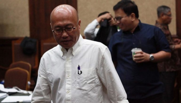 Tiga Terdakwa Suap Vonis Lepas CPO Dituntut 9–17 Tahun Penjara